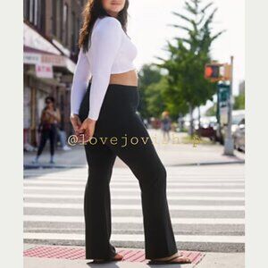 Curvy 2X! Flare Legging -Everyday Cool for Errands, Lounging & Out-the-Door Days